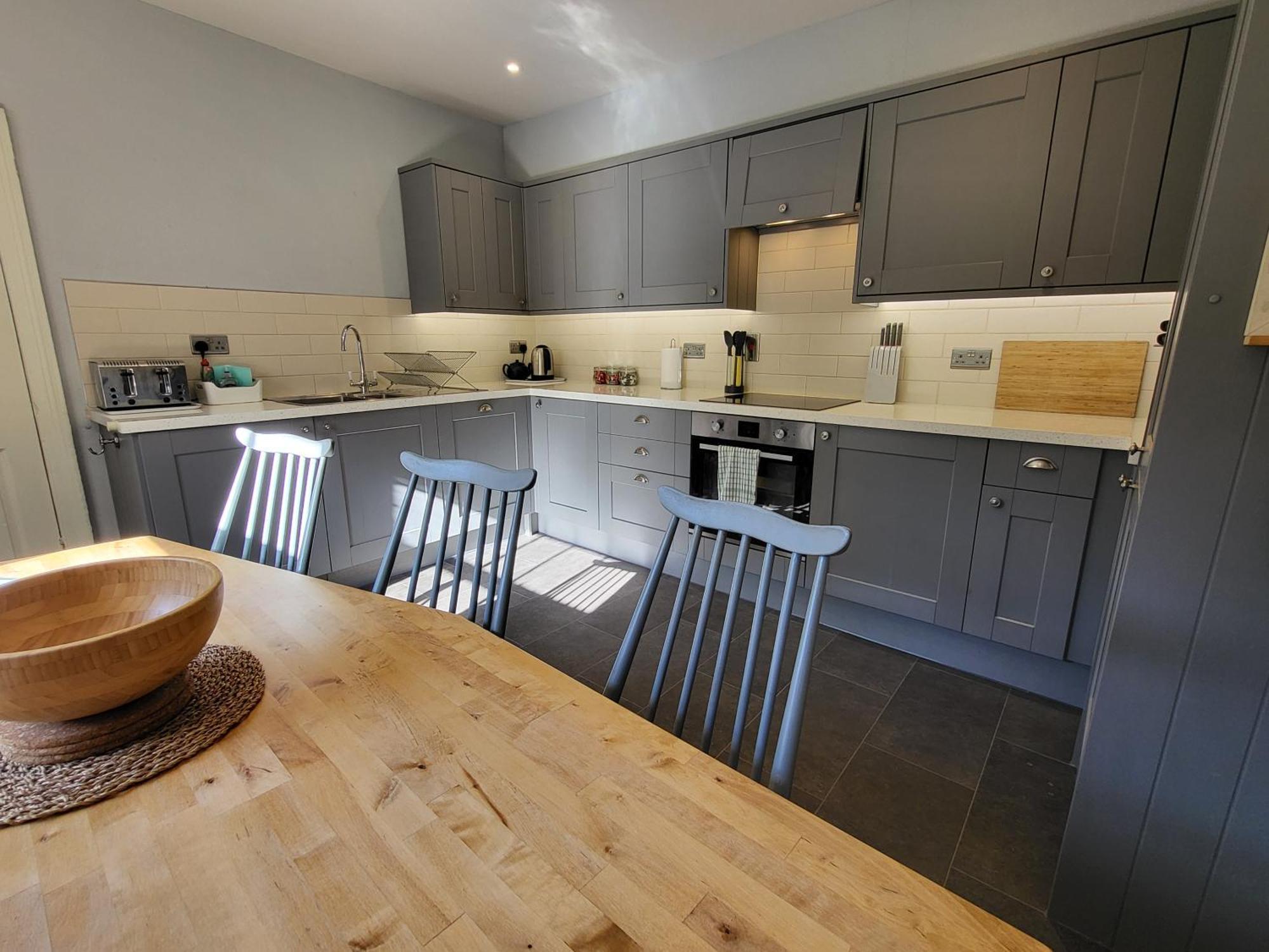 14 St Saviours Place,